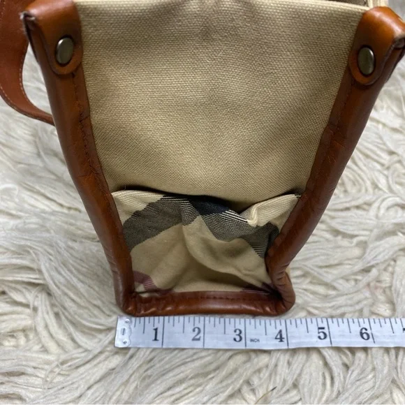 BURBERRY Tote Bag Canvas Beige Authentic - Picture 15 of 16